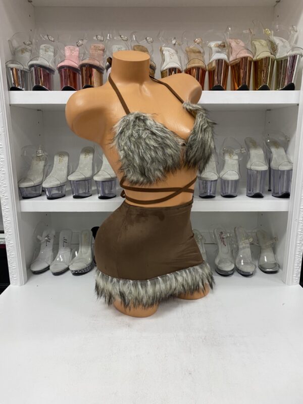 Cave Babe - Image 3