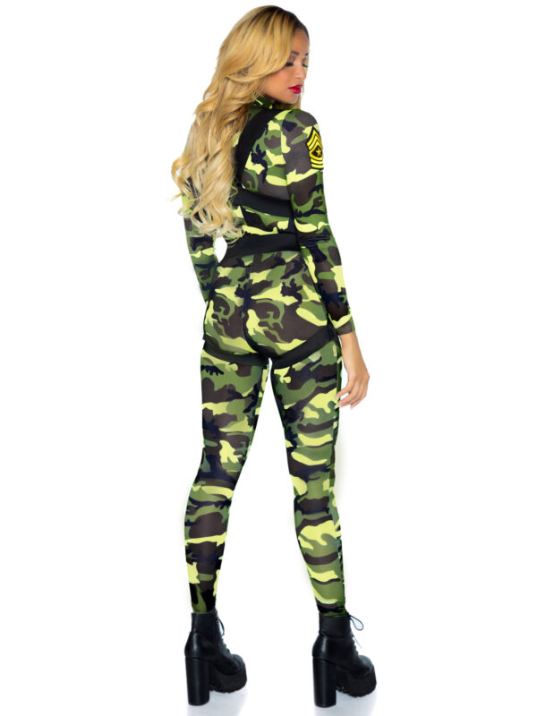 Pretty Paratrooper - Image 2