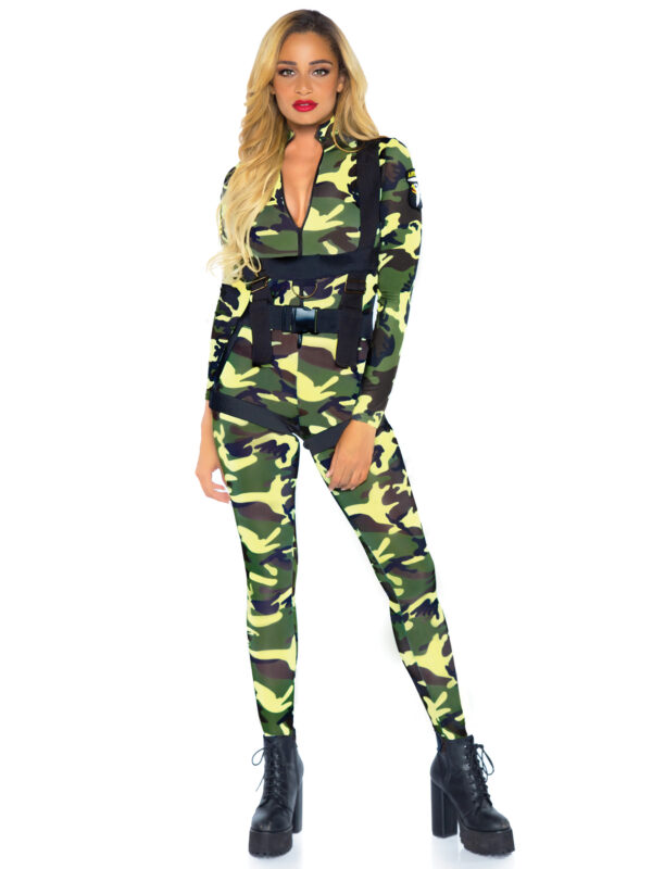Pretty Paratrooper