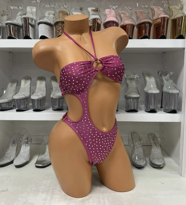 Hana Monokini - Image 17