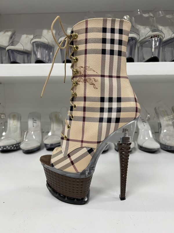 Inspired Plaid 7" Booties