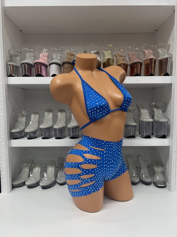 Solid Cut Short Triangle Top Rhinestone Set - Image 46