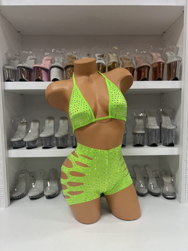 Solid Cut Short Triangle Top Rhinestone Set - Image 53