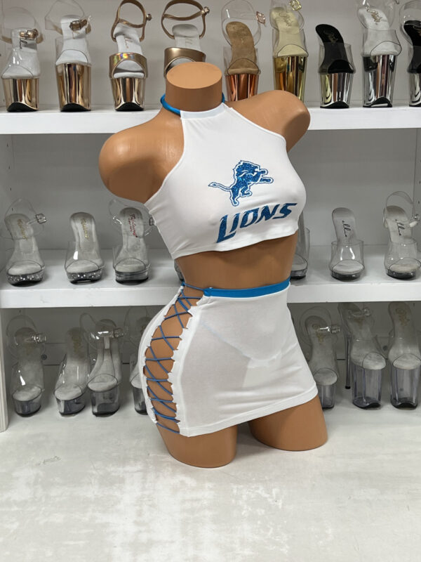 Lions Skirt Set - Image 3
