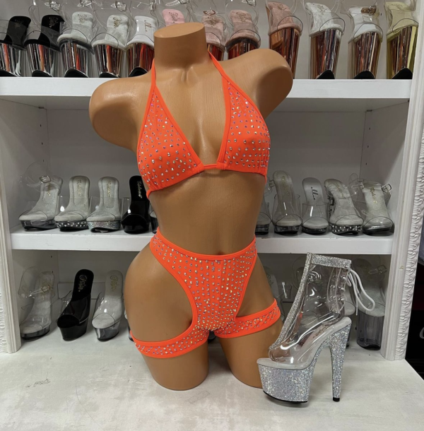 Solid Layla Rhinestone Wrapped Short Set - Image 6