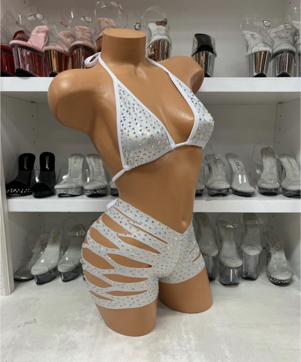 Solid Cut Short Triangle Top Rhinestone Set - Image 13