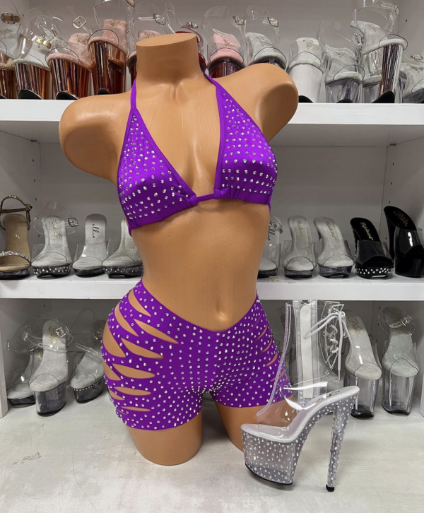 Solid Cut Short Triangle Top Rhinestone Set - Image 15
