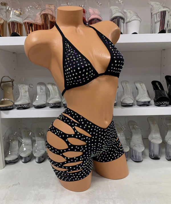 Solid Cut Short Triangle Top Rhinestone Set - Image 3