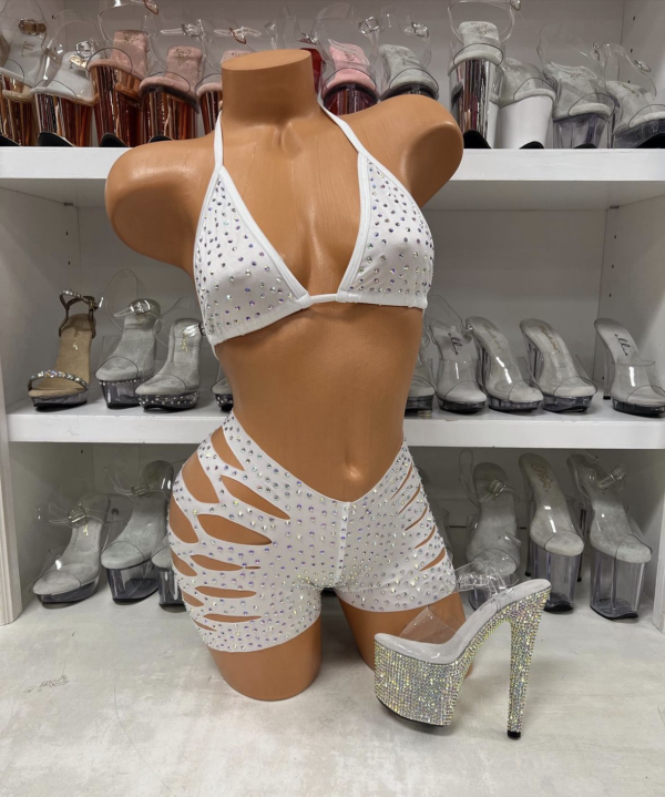 Solid Cut Short Triangle Top Rhinestone Set - Image 25
