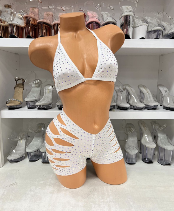 Solid Cut Short Triangle Top Rhinestone Set - Image 26