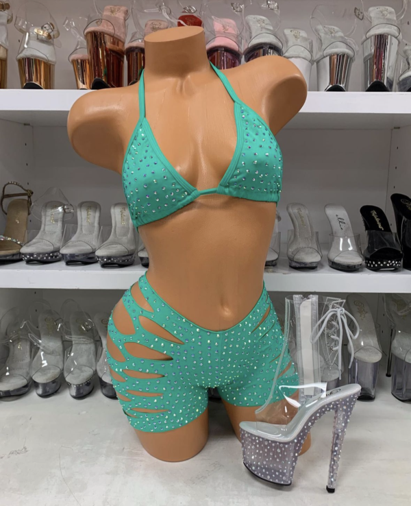 Solid Cut Short Triangle Top Rhinestone Set - Image 40