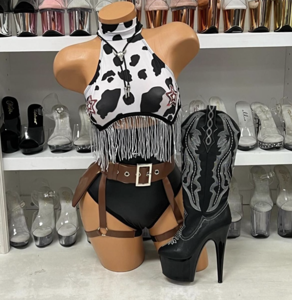 Bullseye Cowgirl - Image 2