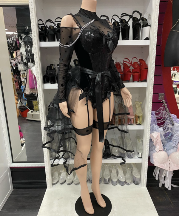 Starstruck Bustle Witch - Image 3