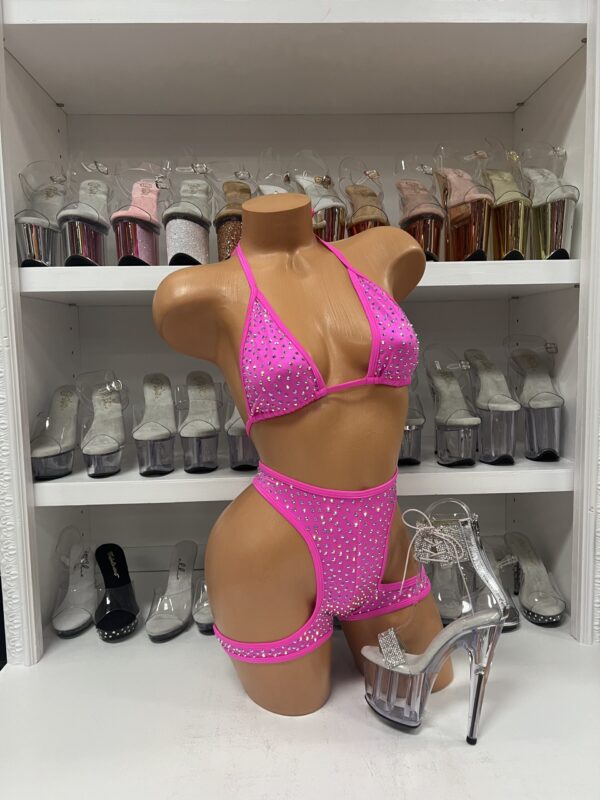 Solid Layla Rhinestone Wrapped Short Set - Image 44