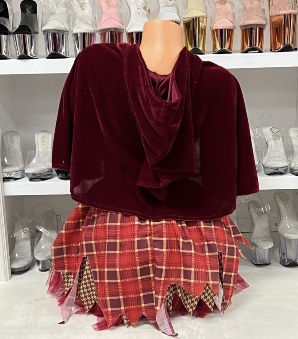 Salem Sweetie - Image 4