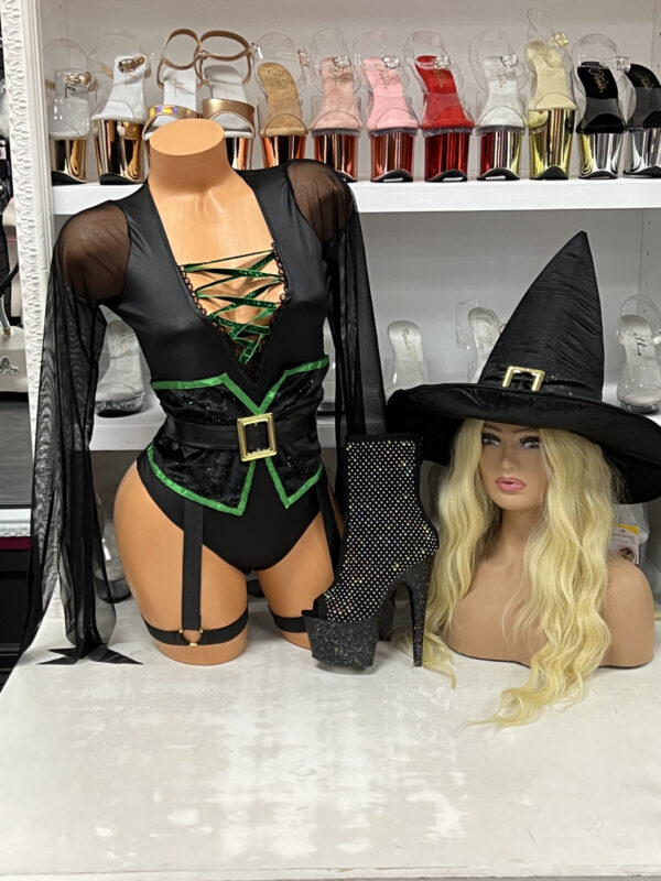 Broomstick Babe