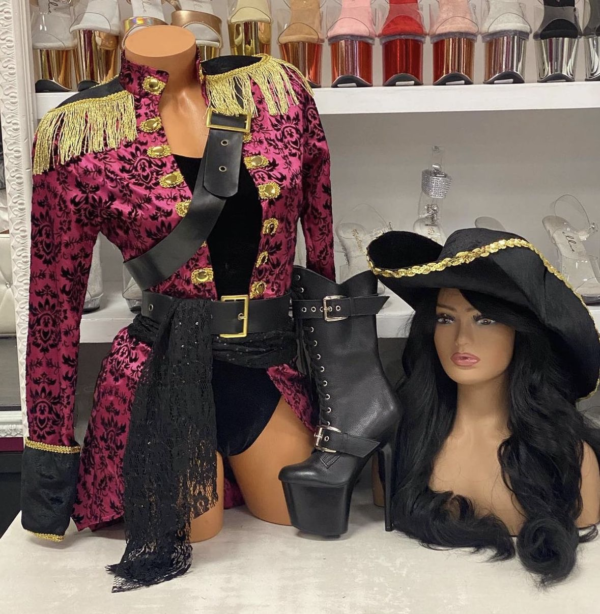 Sexy Swashbuckler