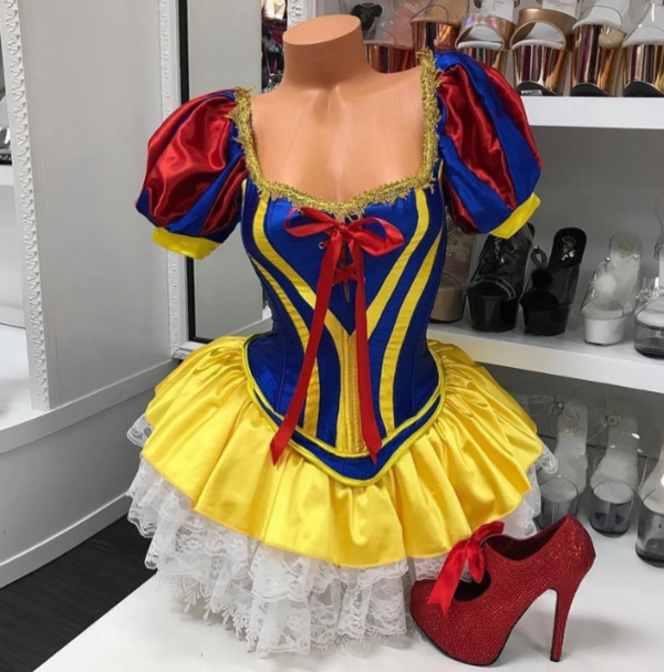 Fairytale Snow White - Image 2