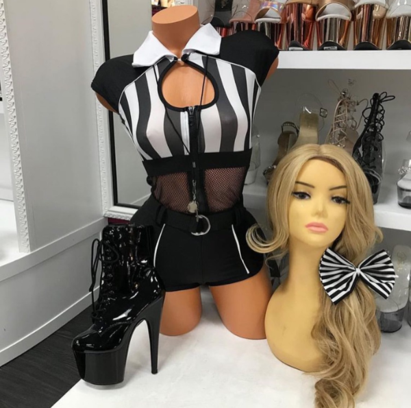 Roughhousing Referee