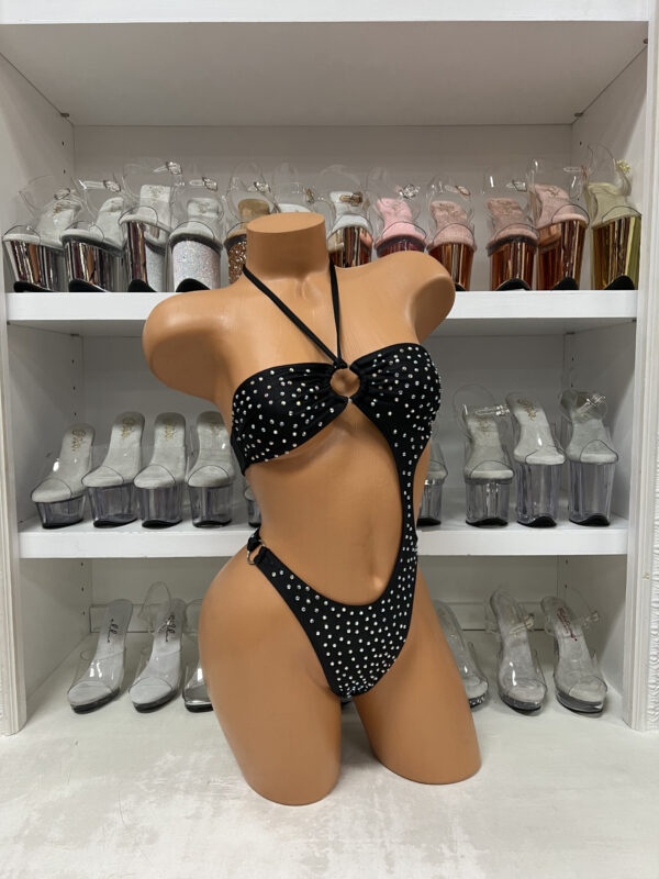 Hana Monokini - Image 13