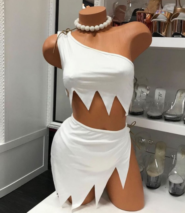 A Bedrock Babe Sexy Cartoon Character Costume - Image 2