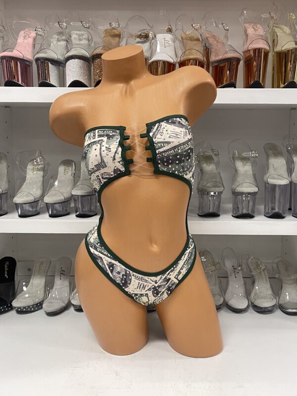 Daisy Pattern Rhinestone Romper - Image 6