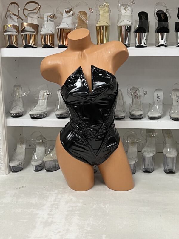 Breathtaking Black Vinyl Sexy Bunny Costume - Image 3