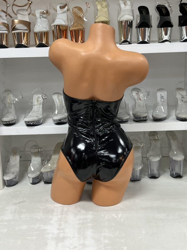 Breathtaking Black Vinyl Sexy Bunny Costume - Image 5