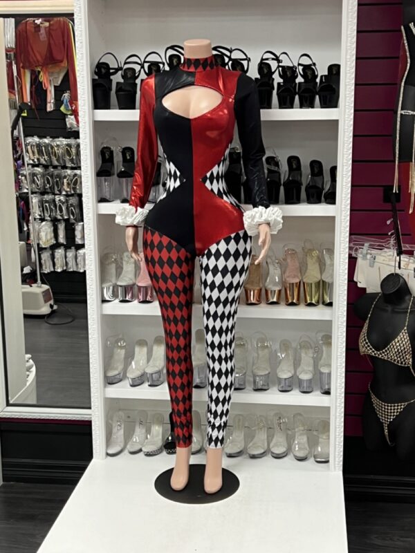 Villainous Vixen - Image 2