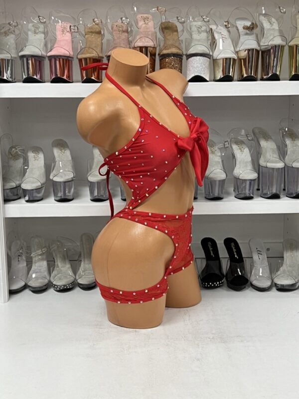 Romper with Halter Top and Lace Bottom - Image 4