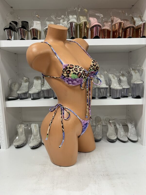 Lavender and Leopard Print 2 Piece Tie Set - Image 4