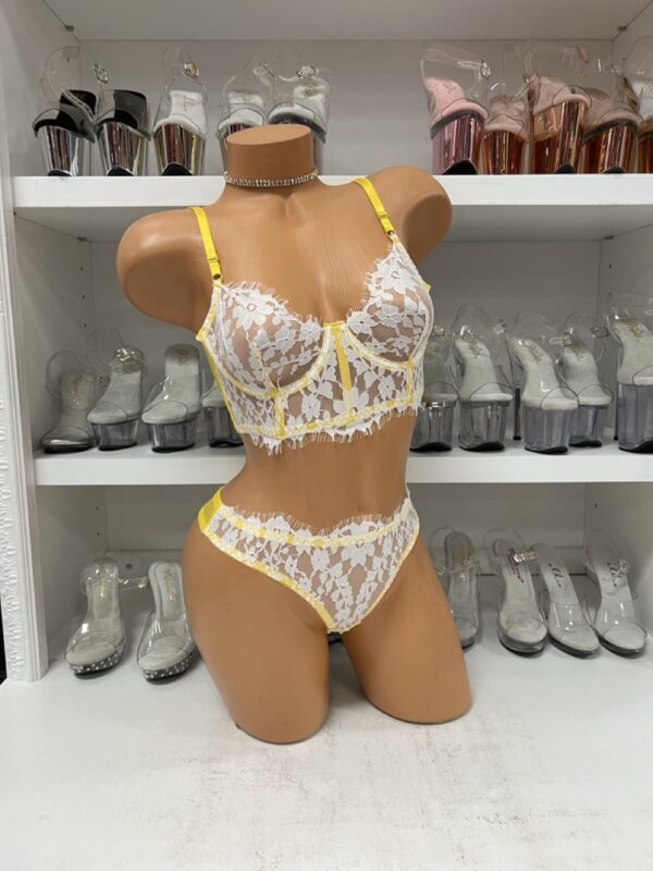 White and Yellow Lace 2 Piece Lingerie Set - Image 3