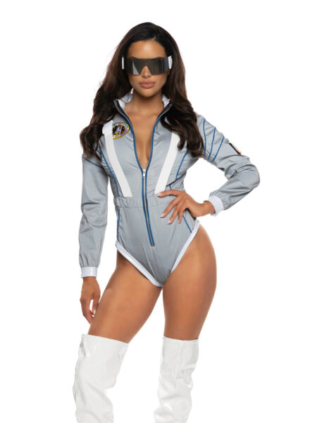 6596 - 1pc Alluring Astronaut