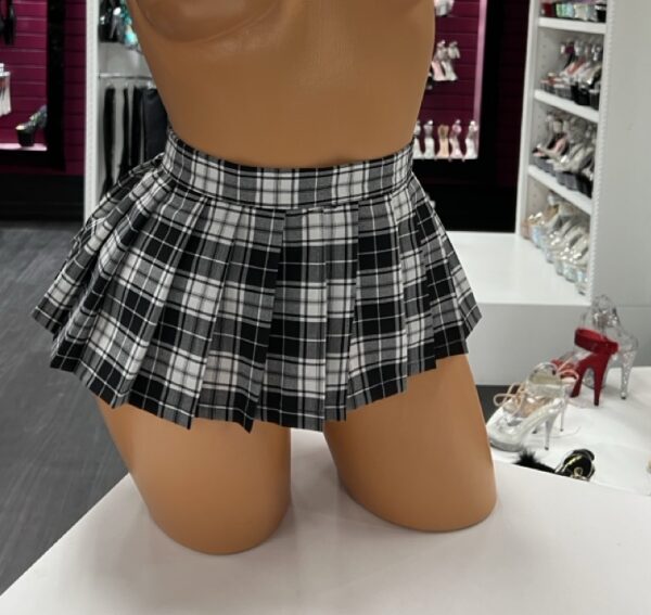 Black & White plaid pleated mini skirt for clubwear and cosplay