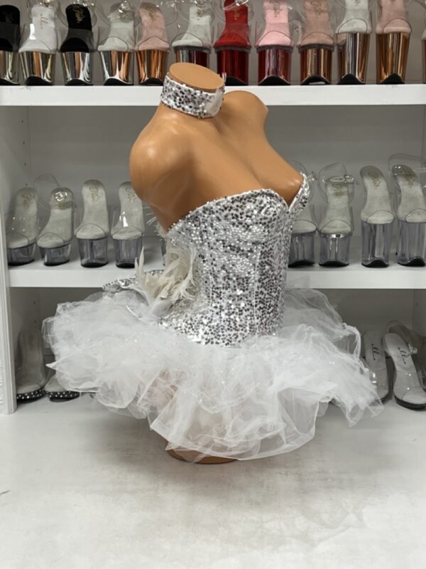 Silver Sequin Showgirl Costume - Image 4