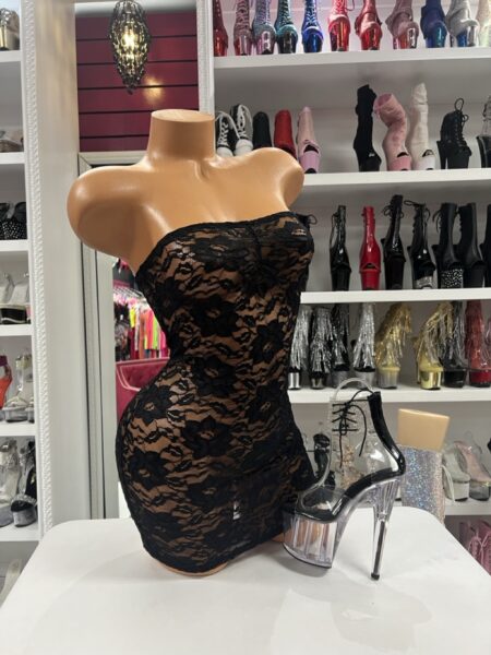 Black Lace Mini Dress featuring floral stretch lace, a strapless neckline, lightweight bodycon fit, and elegant mini dress silhouette.