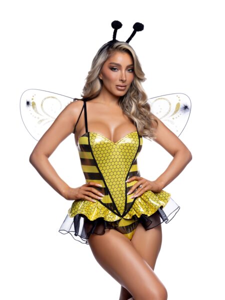 6826 - QUEEN BEE