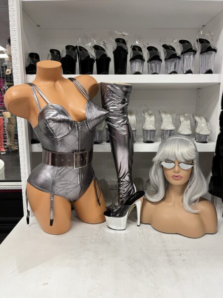 Fembot Fatale Costume Set five-piece metallic silver outfit